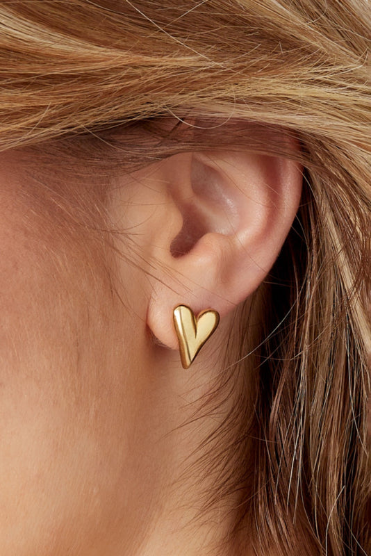 Studs hartjes oorbellen goud